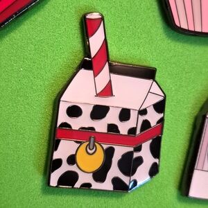 Disney 101 Dalmatians Milk Carton Pin Loungefly